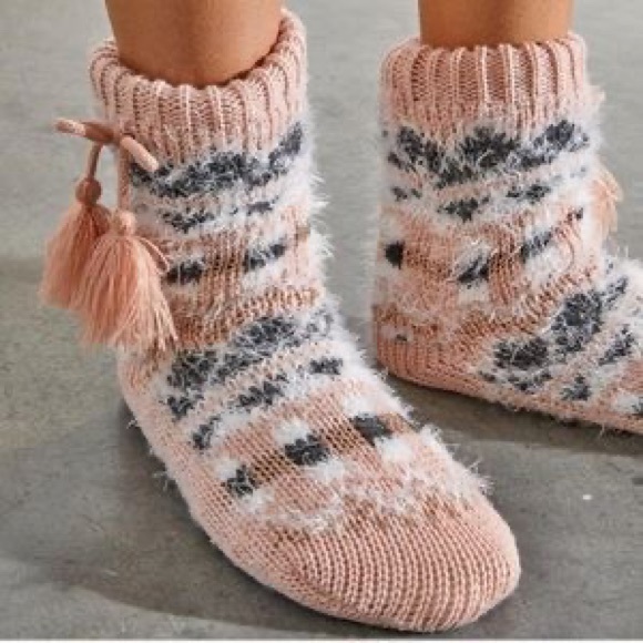 NWT Free People So Soft Vintage Sweater Knit Slippers Infused Shea Butter Z349-7